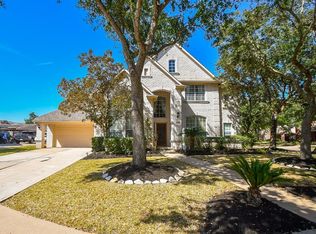 2002 Thorncrest Ct, Sugar Land, TX 77479