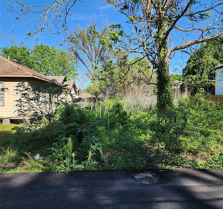 2nd image of 6530 Tuskegee Street