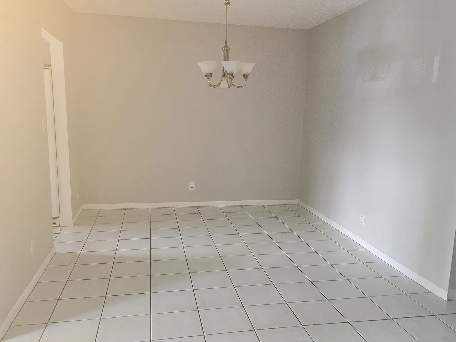 2060 NW 81st Ave — Photo 3
