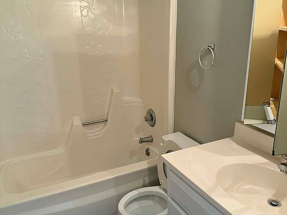 4th image of 2832 Themis St APT 7