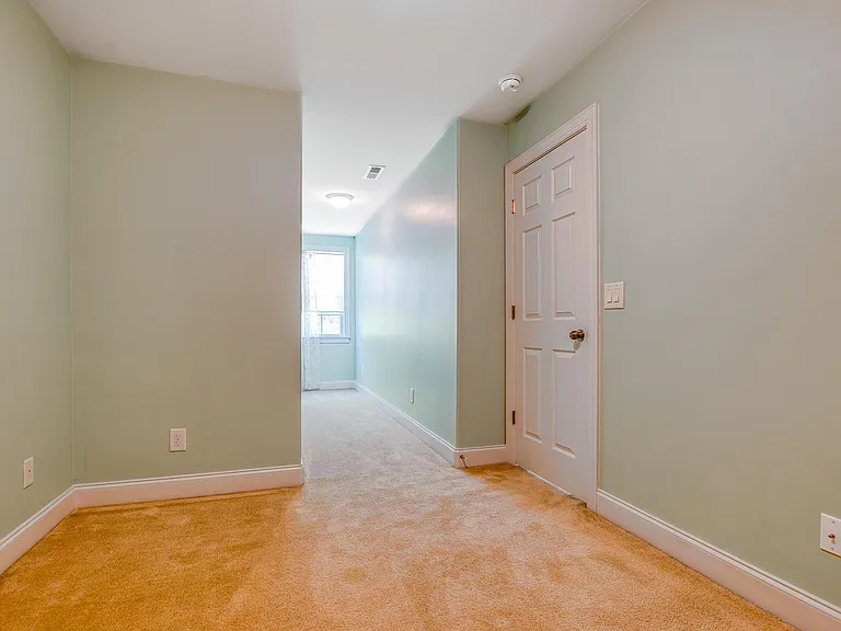 5015 Wyngate Village Dr — Photo 40