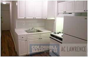 4th image of 233 E 116th St