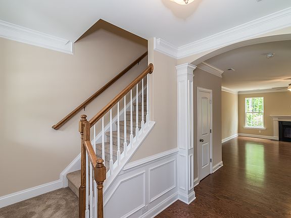 4th image of 7019 Portico Pl