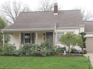 9 Van Ln, Beaver, PA 15009