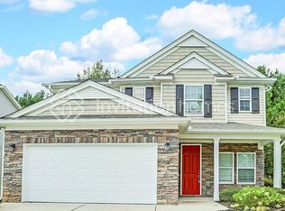2771 Groovers Lake Point, Lithia Springs, GA 30122