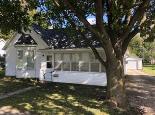 204 S Oak St, Pesotum, IL
