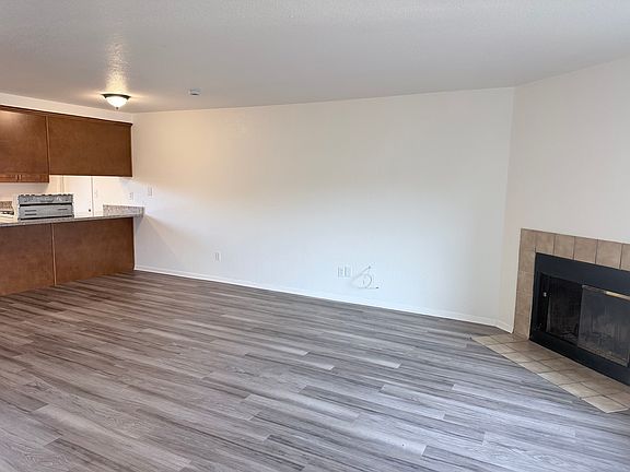 2nd image of 4932 64th St