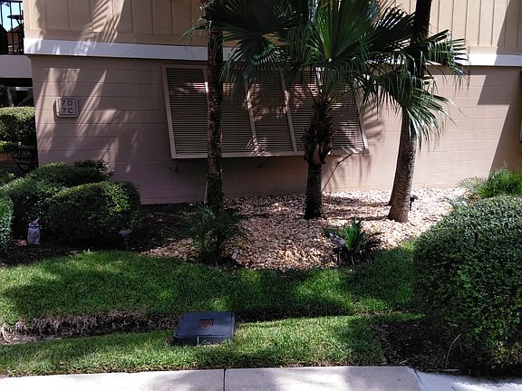 2nd image of 120 Hibiscus Woods Ct APT 7D