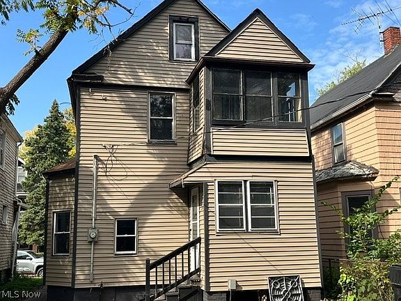 2nd image of 695 E 157th St
