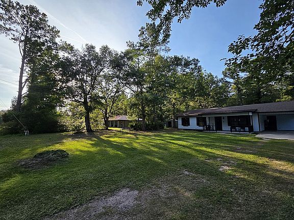 3rd image of 1065 Billyville Rd