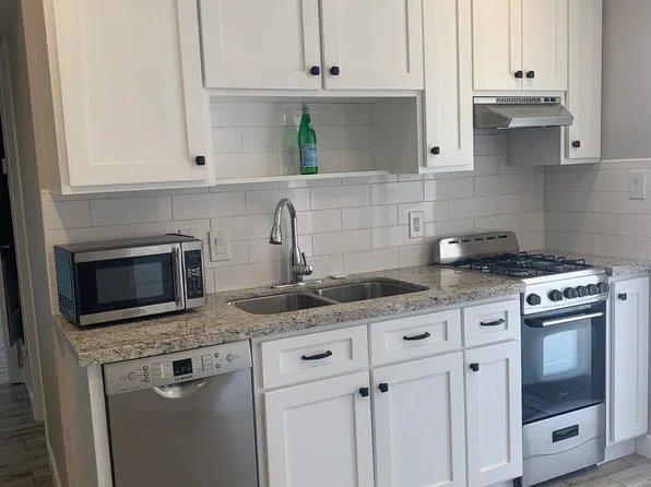 1221 N Esther St #A, Tempe, AZ 85281