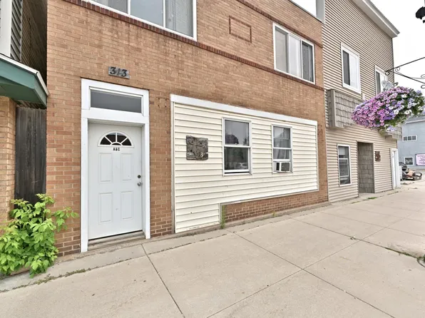 313 2nd St, Bovey, MN 55709