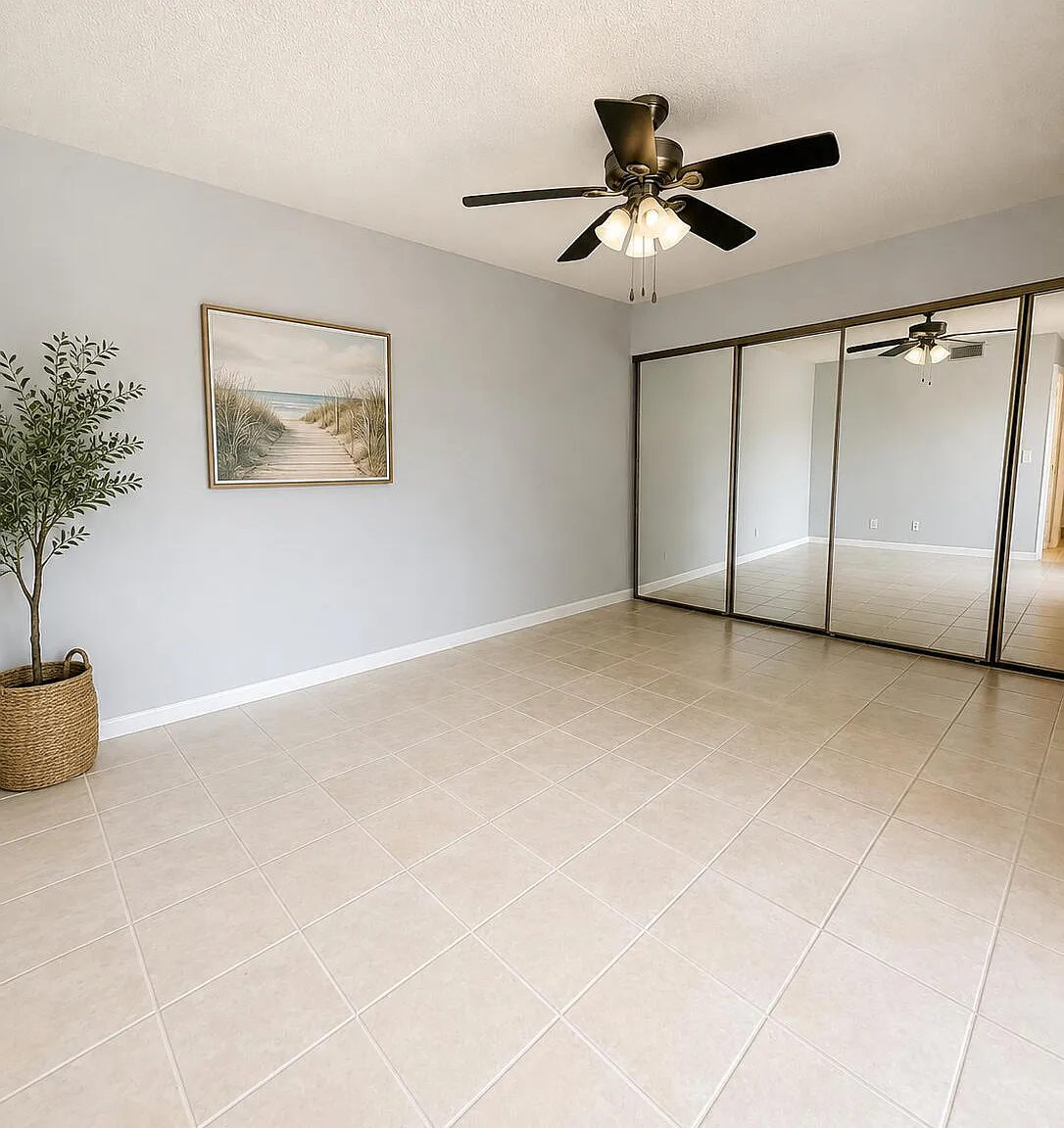 3 bed, 3.0 bath, 1326 sqft, $2,400 — Photo 4