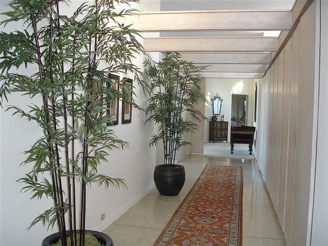 1st image of 3962 Kenway Ave
