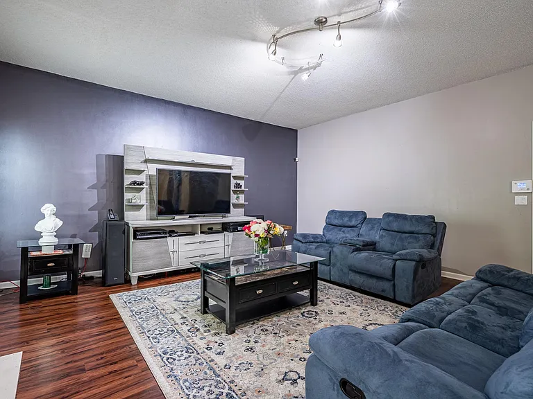 2031 Reflective Waters Rd — Photo 6