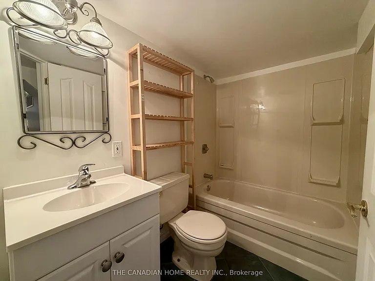 71 English St #BSMNT — Photo 13