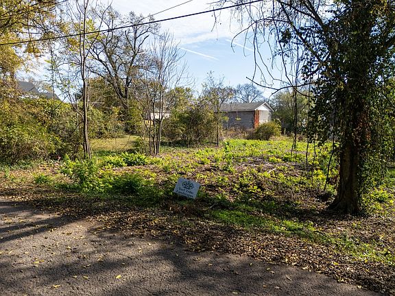 3rd image of 1720 Roger Ave