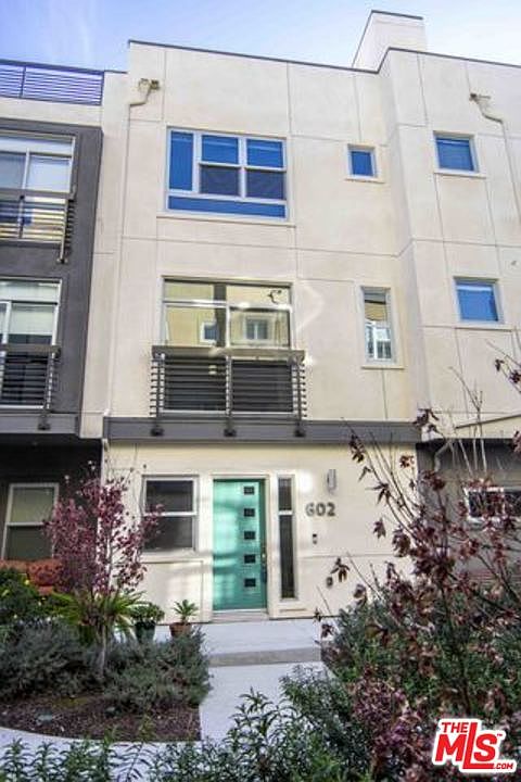 1st image of 2753 Waverly Dr APT 602