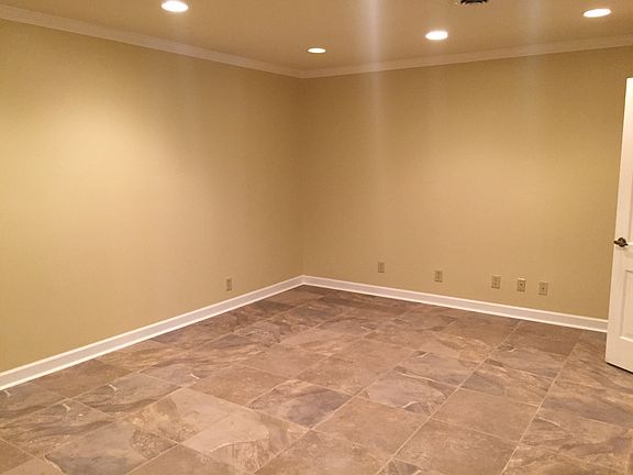 Recreation Room or 4th bedroom