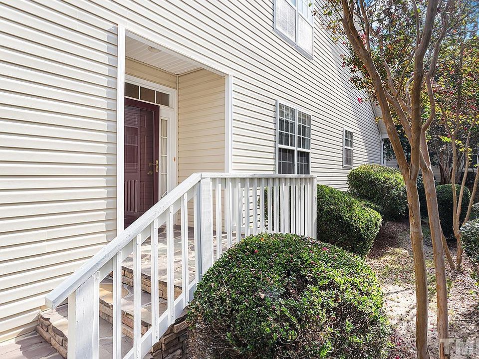 104 Crystal Brook Ln, Cary, NC 27519 | MLS #2526960 | Zillow