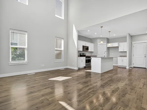 4416 W Defender Dr, Herriman, UT 84096
