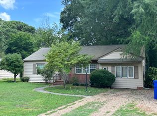 122 Villa Rd, Newport News, VA 23601