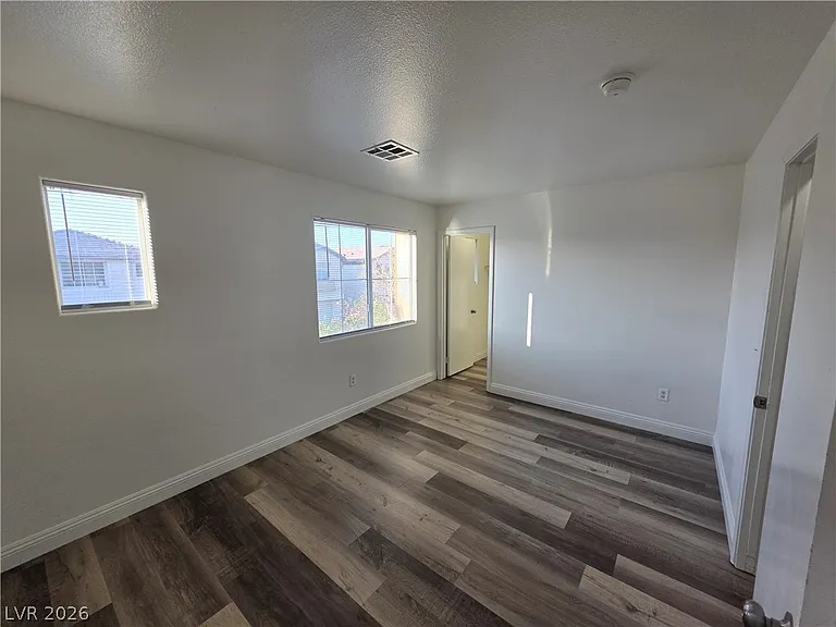 4355 Holden St — Photo 19