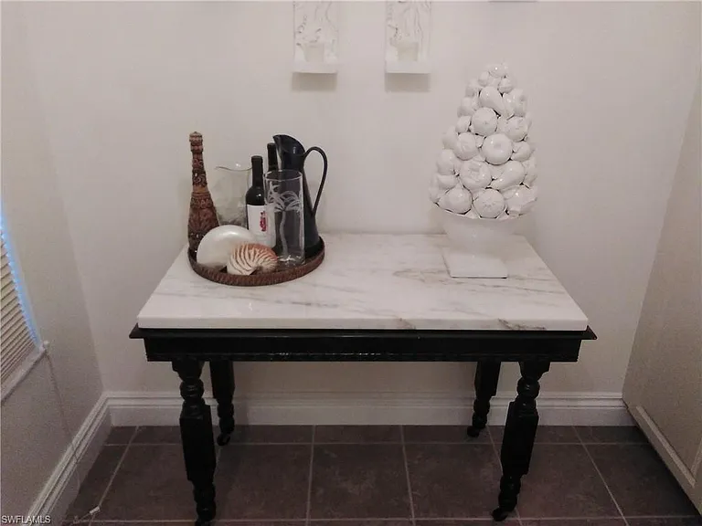 5068 Annunciation Cir #4201 — Photo 14