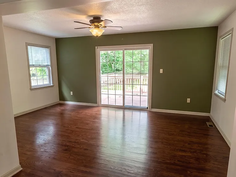 5204 Brookside Blvd — Photo 14