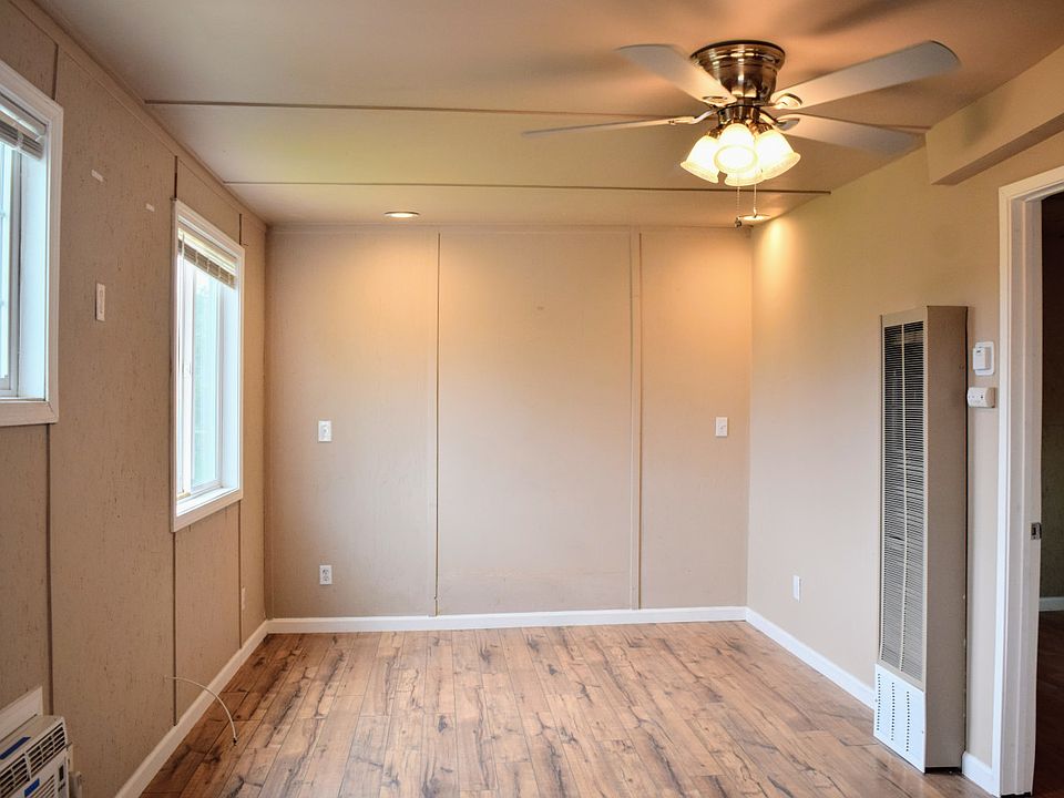 2nd image of 1608 Noia Ave