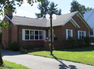 1909 Richview Rd, Mount Vernon, IL 62864