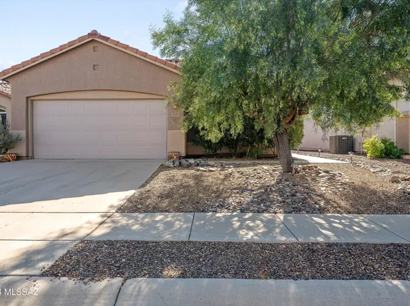 9510 N Twinkling Shadows Way, Tucson, AZ 85743