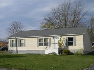 8 Kinney Ln, Cortland, NY 13045