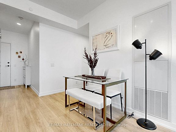 5th image of 20 Tubman Ave #1805