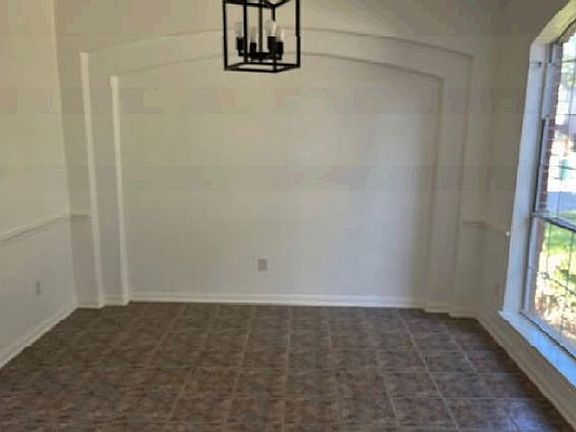 Formal Dining