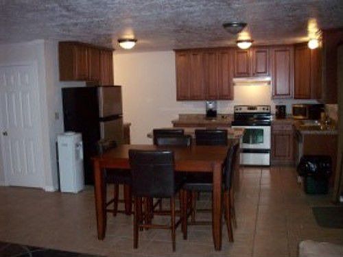 3rd image of 796 E Grenoble Dr