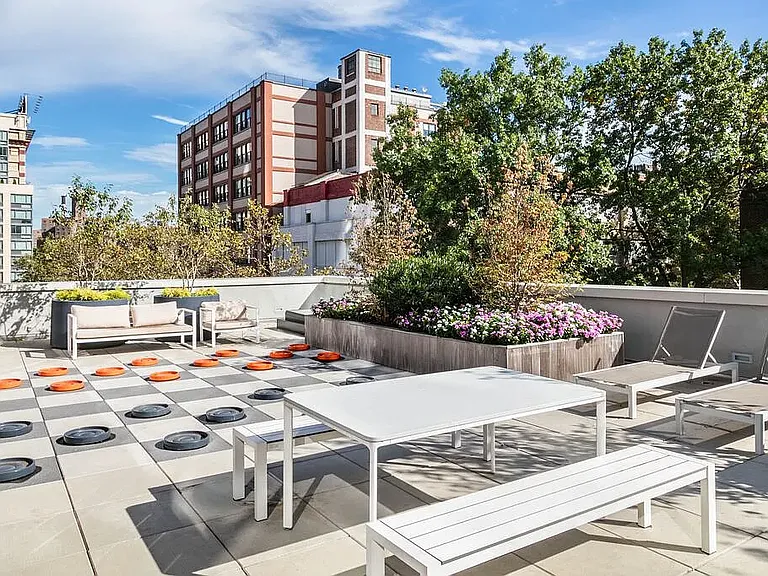 309 Gold St #8EAIR — Photo 9
