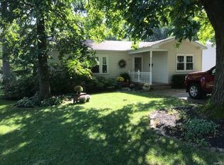 506 Killarney Dr, Greenville, IL