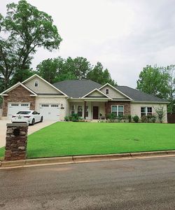 605 S Oak Ridge Dr, Enterprise, AL, 36330