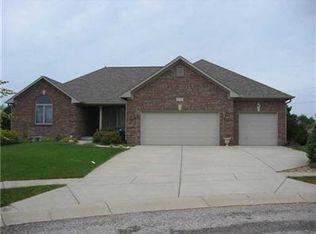 6236 Sampson Ct, Indianapolis, IN 46237