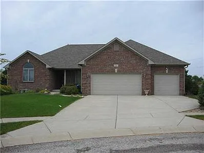 6236 Sampson Ct photo 1