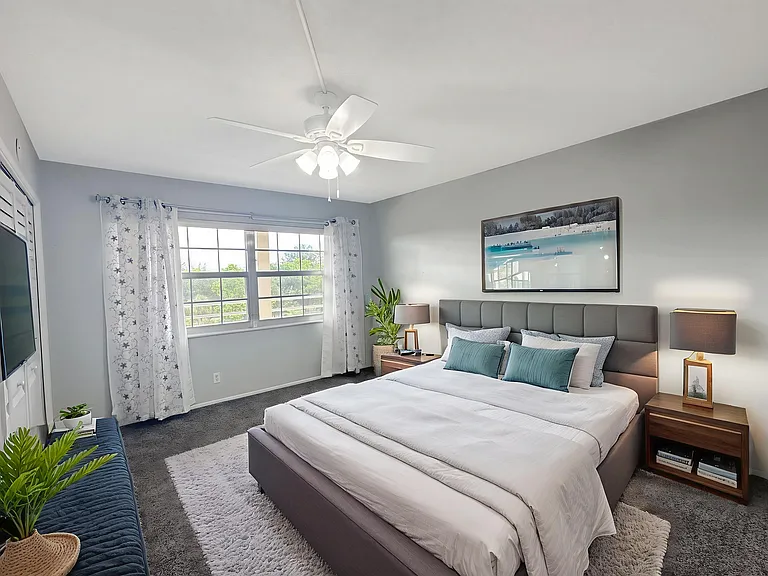 535 Oaks Dr #504 — Photo 4