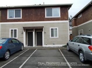 9155 23rd Ave NE, Seattle, WA 98115