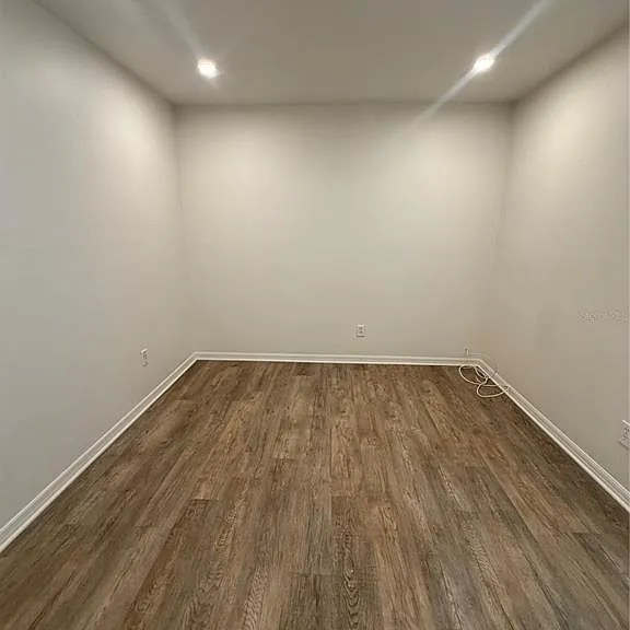 2210 Towering Oaks Cir — Photo 16