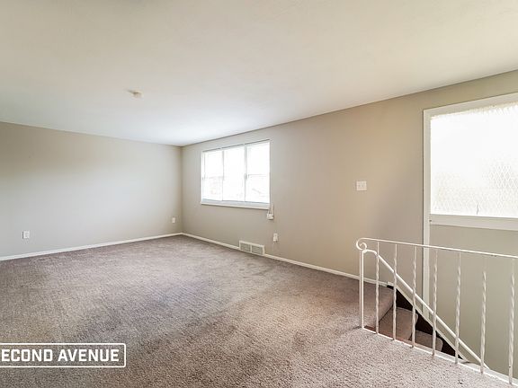 2nd image of 444 Garden City Dr