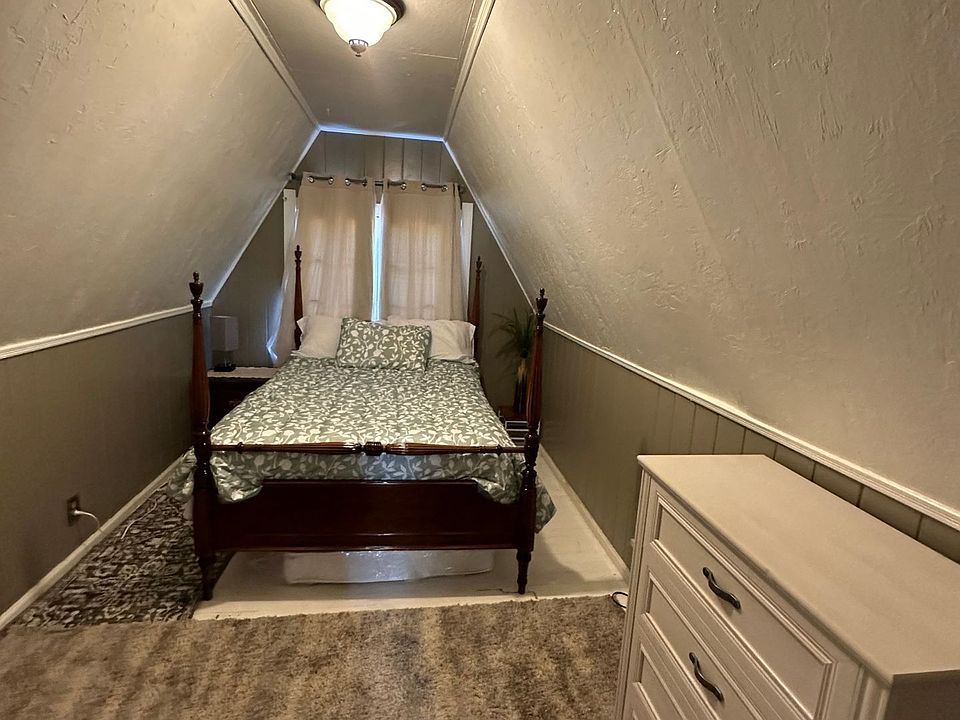 1st image of 1232 NE Malheur Ave #B