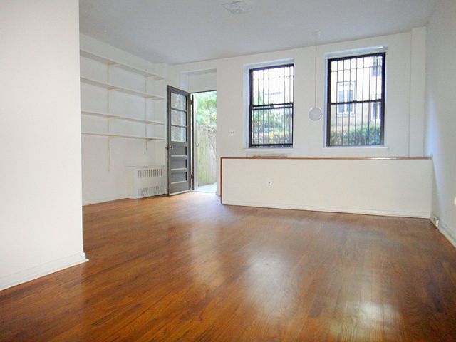 1st image of 71 W 85th St APT 1A