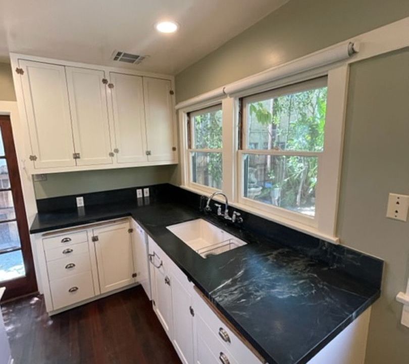 1st image of 1282 N Hudson Ave #1280