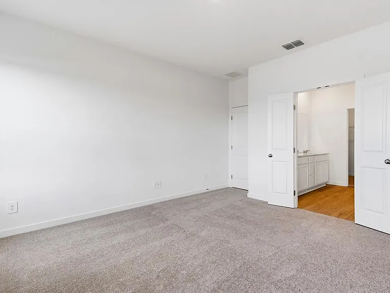 5550 Guava Ct — Photo 22