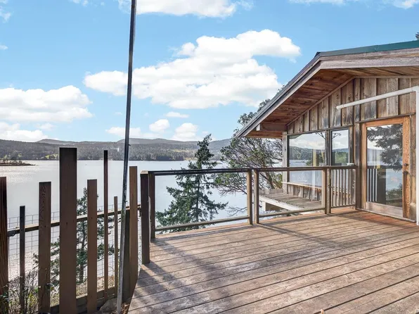 300 Old Scott Rd, Saltspring Island, BC V8K 2L9